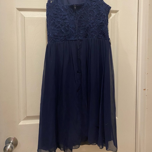 Womens / teen dresses for sale - Picture 4 of 9